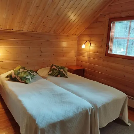 Vihreä Helmi Lomamökit Kuusamo